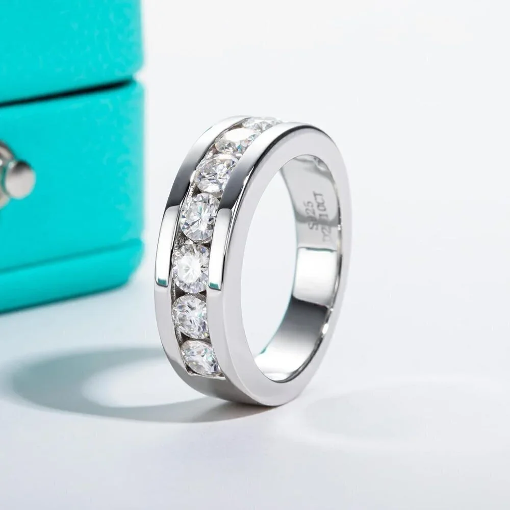 18K White Gold 2.1ct Wedding Band Eternity Ring Moissanite S925 Sterling Silver